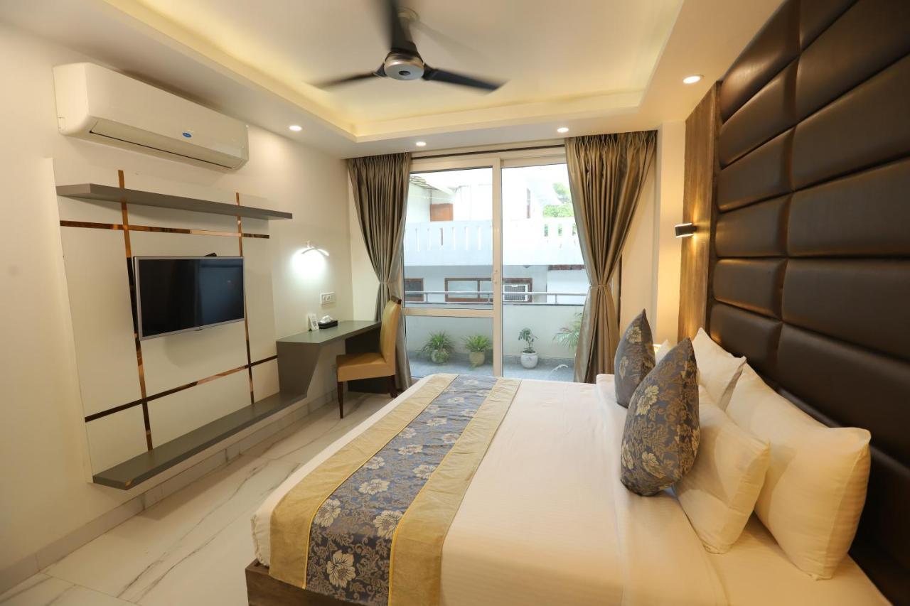 Hotel Keshav Residency Near Medanta Pure Veg غورغاون المظهر الخارجي الصورة
