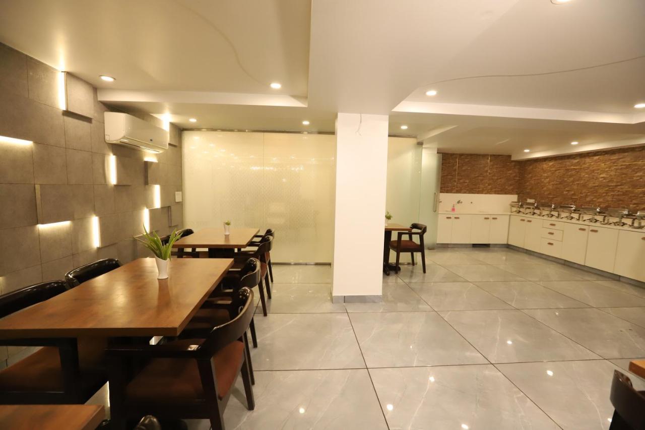 Hotel Keshav Residency Gurgaon Near Medanta المظهر الخارجي الصورة