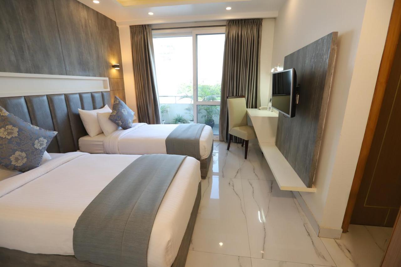 Hotel Keshav Residency Gurgaon Near Medanta المظهر الخارجي الصورة